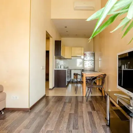Apartment 500 м пляж ,центр города