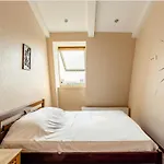 500 м ,центр города Apartamento *